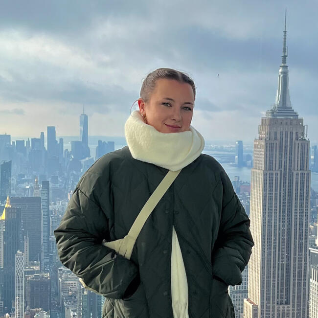 Babysitter in London: Bobbie