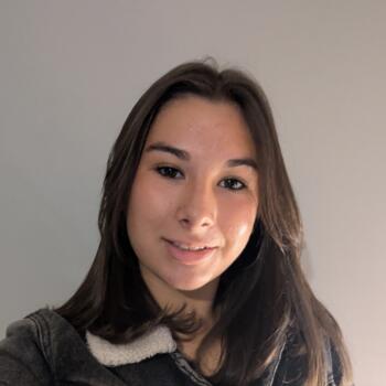 Babysitter in Odenas: Leonie