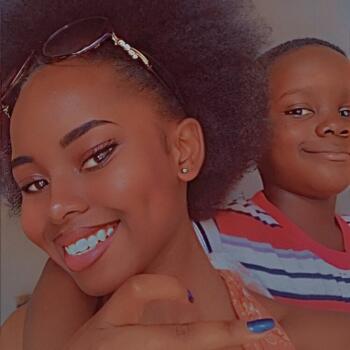 Nanny Kampala: Whitney