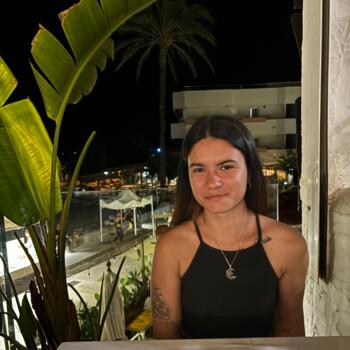 Babysitter in Valencia: Valentina