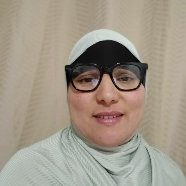 Babysitter in Épinay-sur-Seine: Nadia