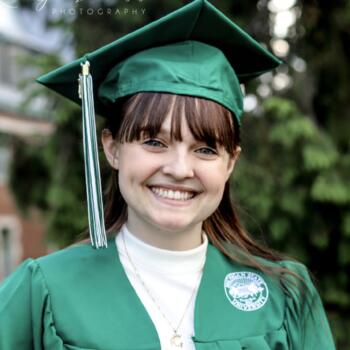 Babysitter in East Lansing: Hannah
