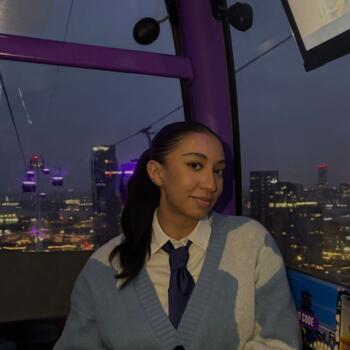 Nanny Manresa: Assya