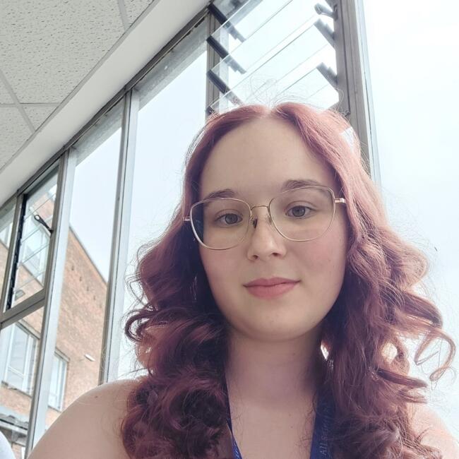 Babysitter in York: India