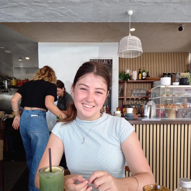 Babysitter in Brisbane: Amelie