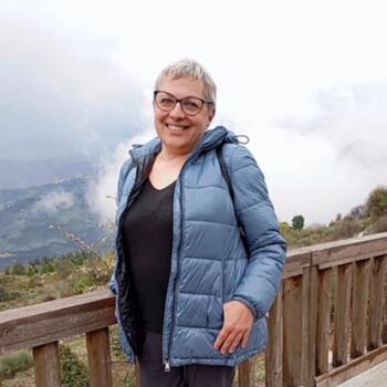 Babysitter στην περιοχή Νίκαια: Ελπιδα