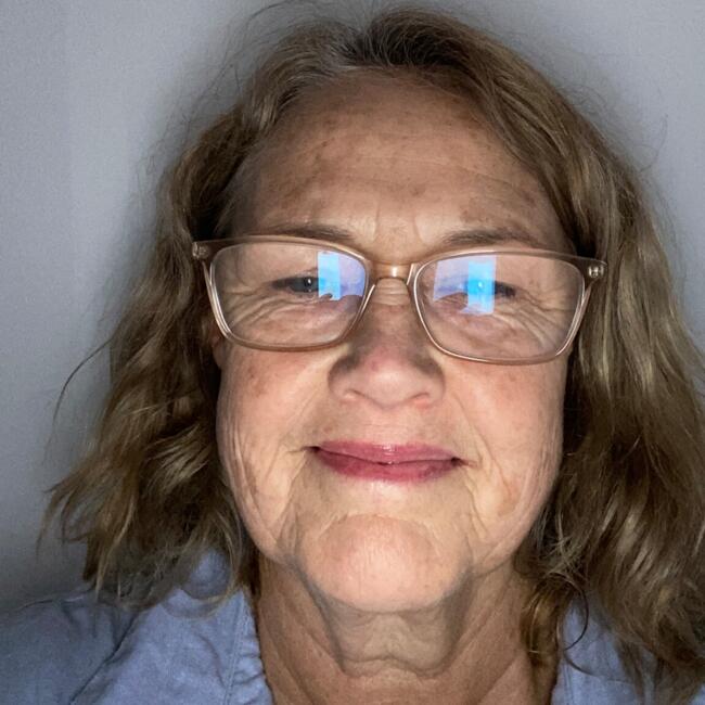 Nanny in Limbri: Sharon