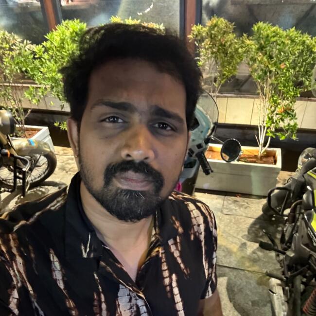 Āvadi में बेबीसिटिंग की नौकरी: Santhosh