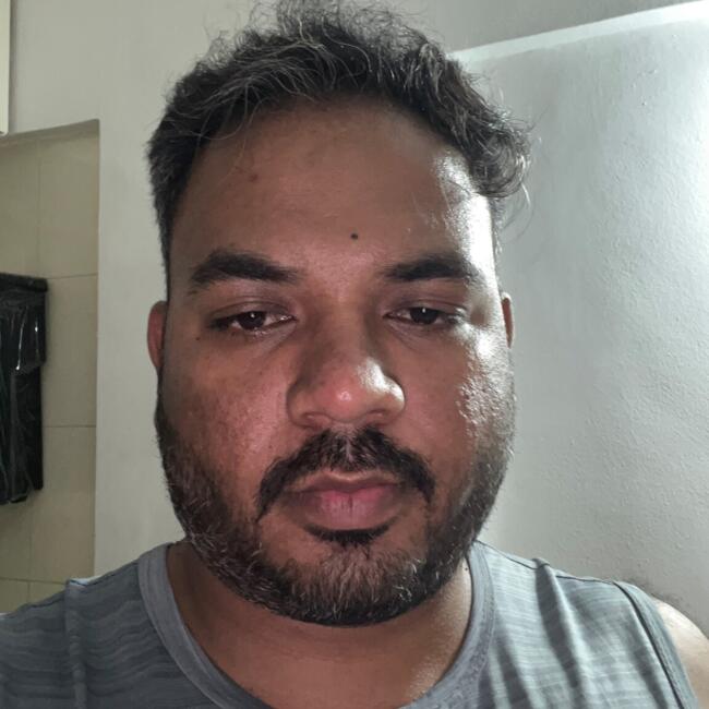 पुणे में बेबीसिटिंग की नौकरी: Gaurav