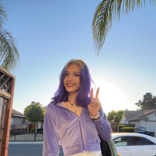 Babysitter in Salida: Bella