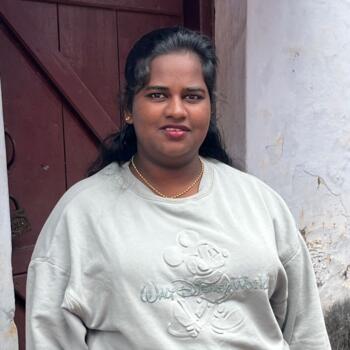 Nanny Bengaluru: Yogeshwari