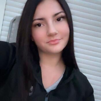 Babysitter in Binche: Klara