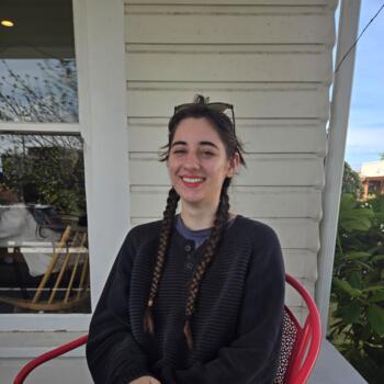 Babysitter in Portland: Lilli