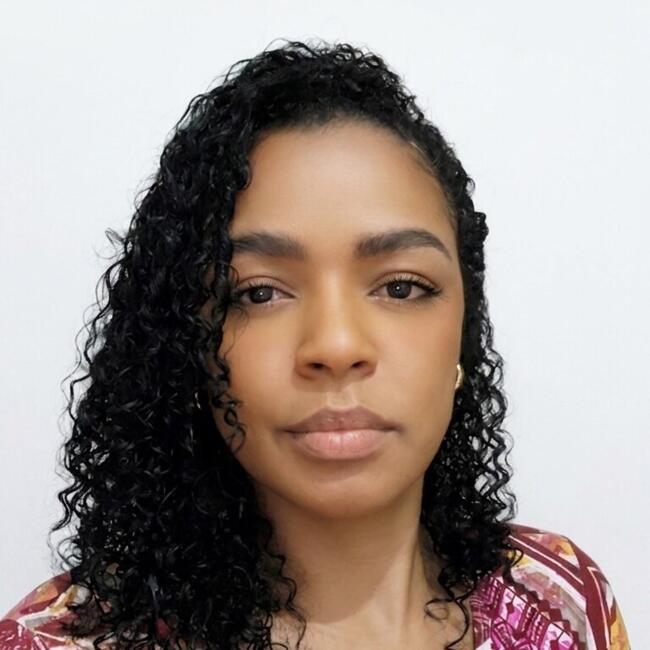 Babysitter in São Paulo: Jaqueline
