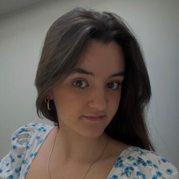 Babysitter in Cestas: Sarah