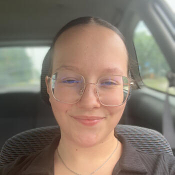 Babysitter in Maasmechelen: Angel