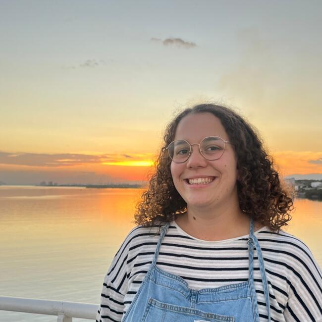 Babysitter in Lyon: Lisa