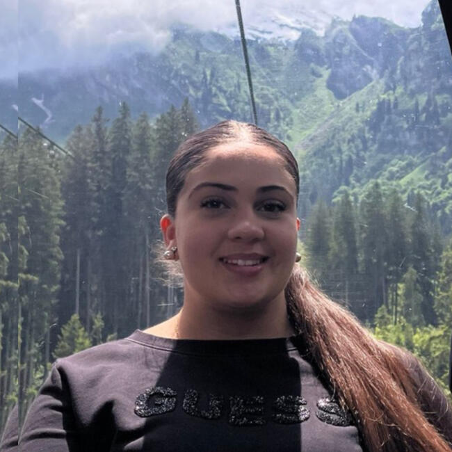 Canguro en Magaluf: Leire