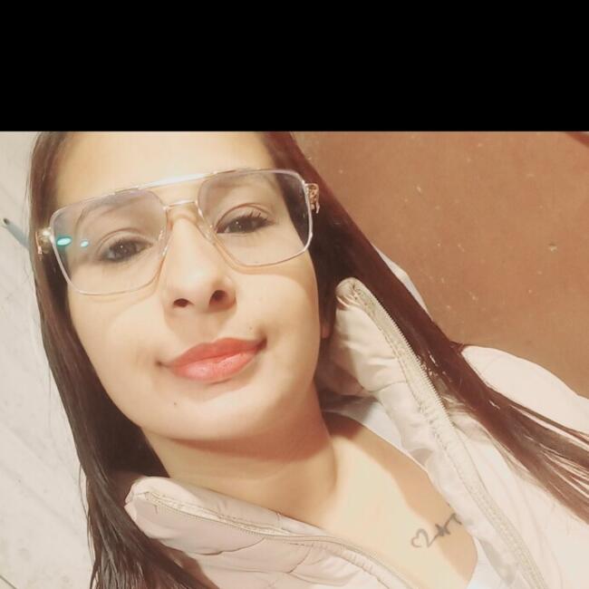 Babysitter in Moreno: Carmen