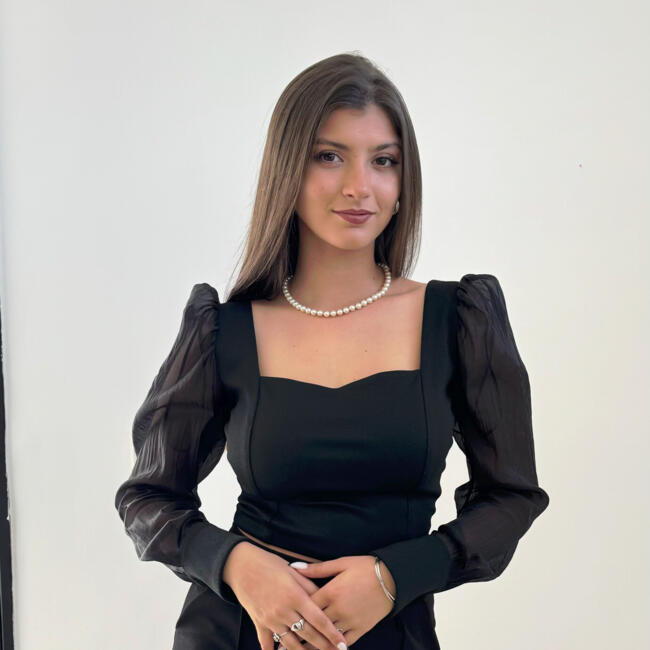 Babysitter in Tbilisi: Martina