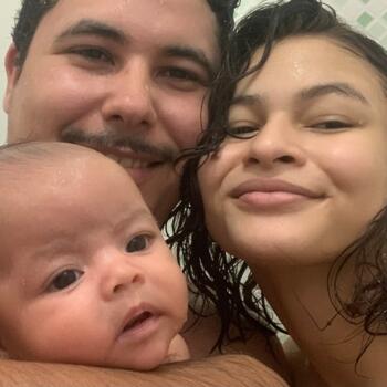 Emprego de babá em Caucaia: emprego de babá Regina