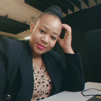 Babysitter in Midrand: Thandiwe