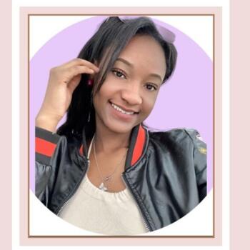 Canguro en Granada: Darleny