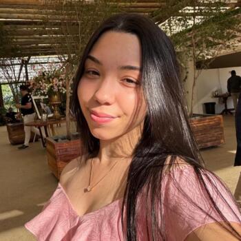 Babysitter in Jundiaí: Monique Lauane