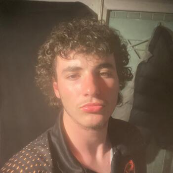 Babysitter in Timaru: Nate