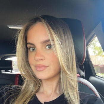 Babysitter in Perth: Yvette