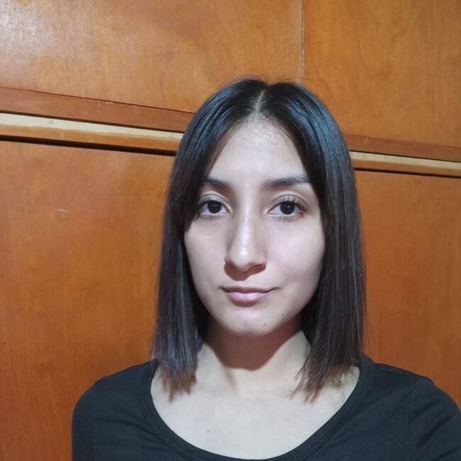 Babysitter in Almirante Brown: Sharon