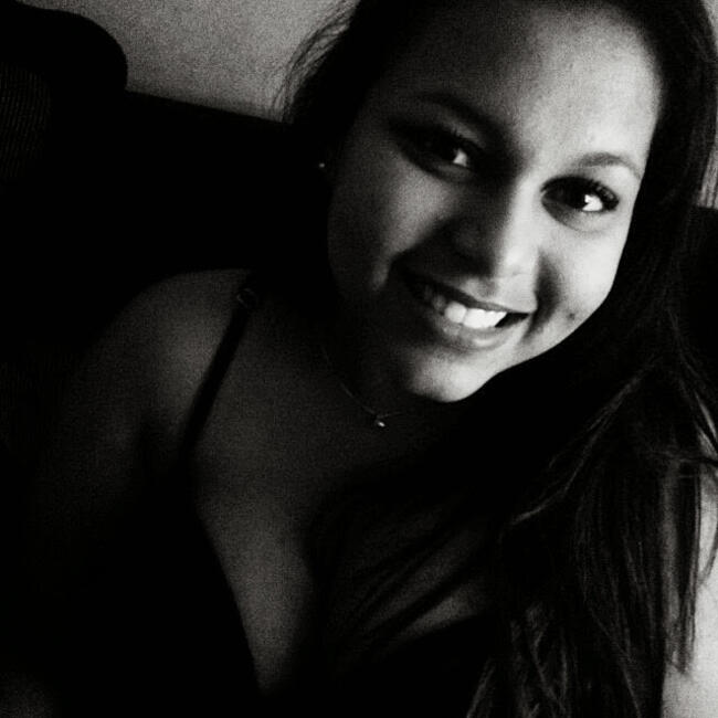 Babysitter in Amares: Karina