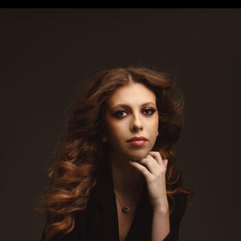 Babysitter in Vry: Morgane