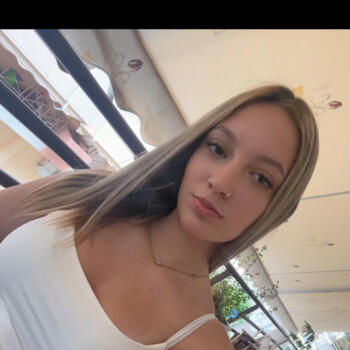 Nanny in Nea Liosia: Peny