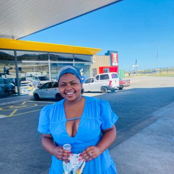 Babysitter in Motherwell: Nelisiwe