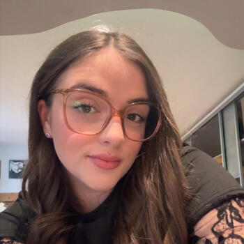 Babysitter in Remiremont: Faustine
