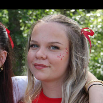 Baby-sitter Virton: Clara