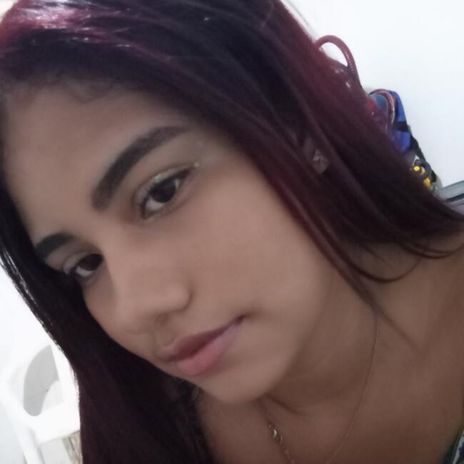 Babysitter στην περιοχή Soledad: Adriana
