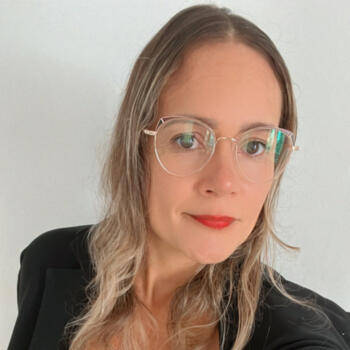 Babysitting job in Salvador: babysitting job Jaqueline