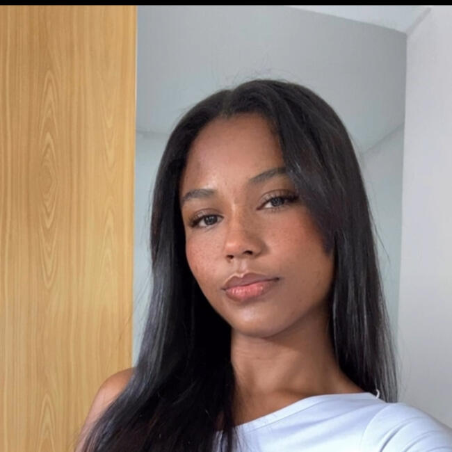 Babysitter in Planaltina (Goiás): Helen