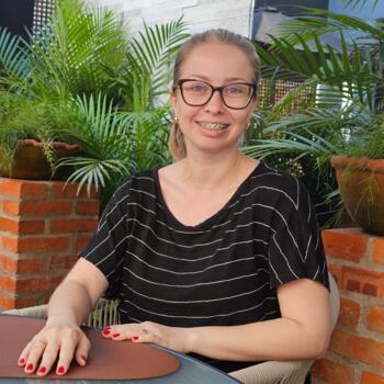Emprego de babá em Porto Velho: emprego de babá Helena