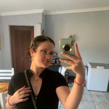 Babysitter in Krugersdorp: Daniella