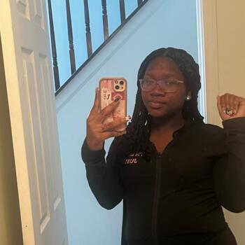 Babysitter in Absecon: Aliyha