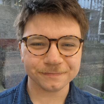 Babysitter in London: Ben