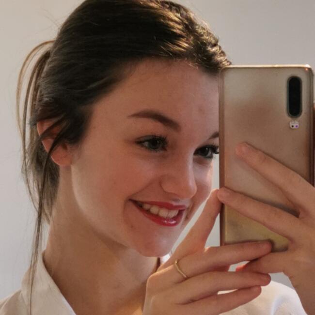 Babysitter in Goncelin: Ludivine