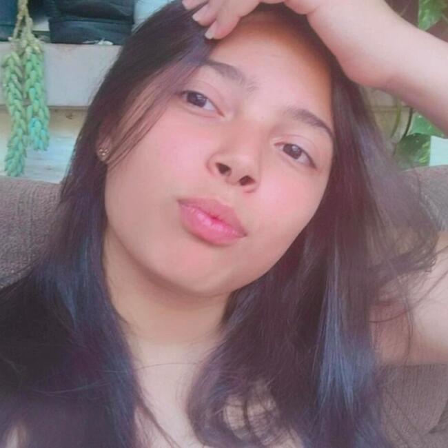 Babysitter in Belo Horizonte: Greicy Kelly