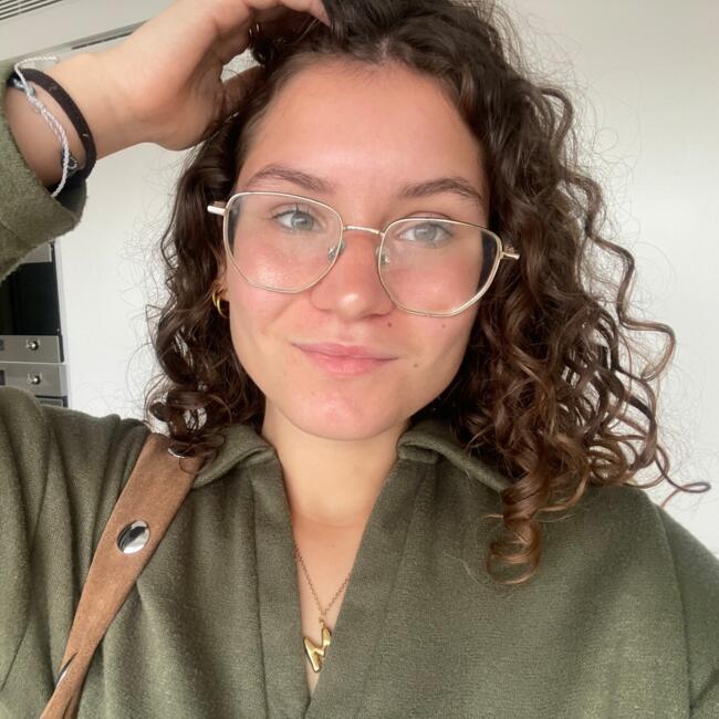 Babysitter in Lisbon: Mariana