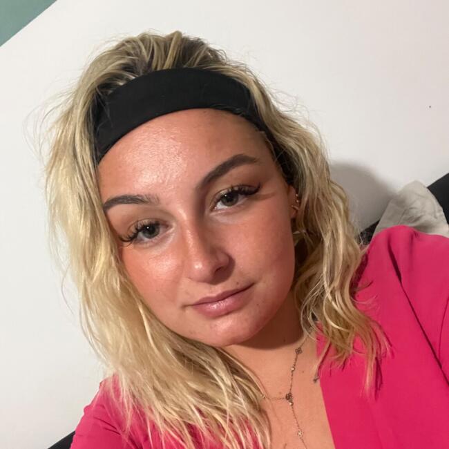 Babysitter in Bagnols-sur-Cèze: Manon