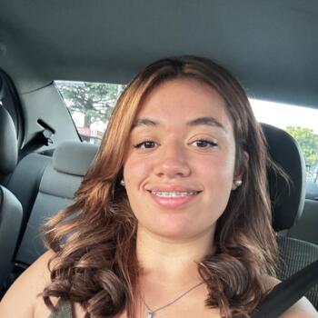 Babysitter Montevideo: Agustina