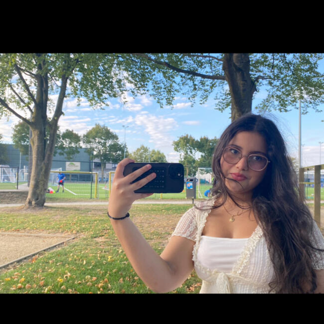 Babysitter in Denderleeuw: Selma